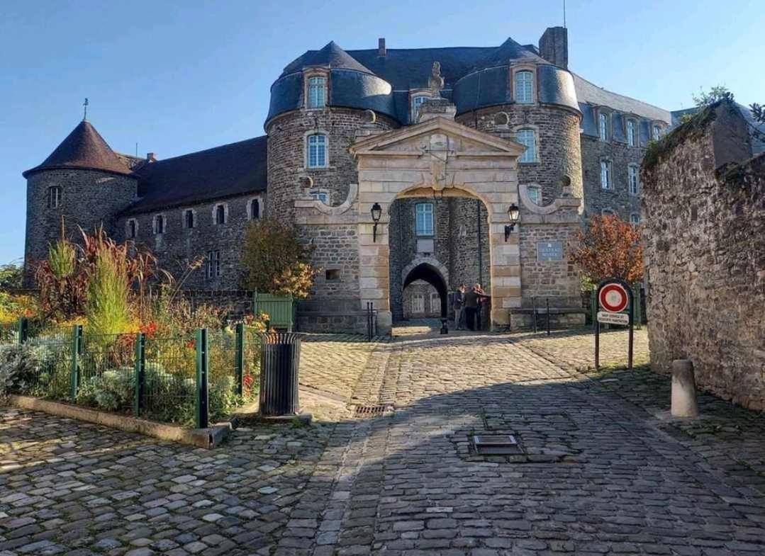 L'Appartement Du Chateau Boulogne-sur-Mer Extérieur photo